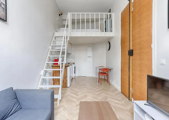 Cosy In Batignolles Apartment *