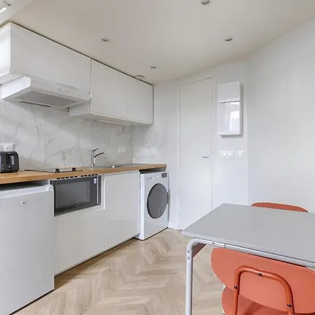 Cosy In Batignolles Apartman Párizs